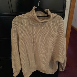 Vici neutral sweater